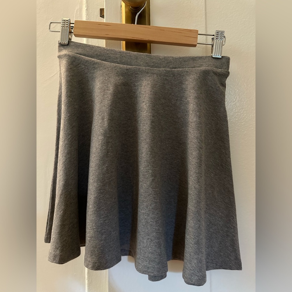 Forever 21 | Gray Skater Skirt